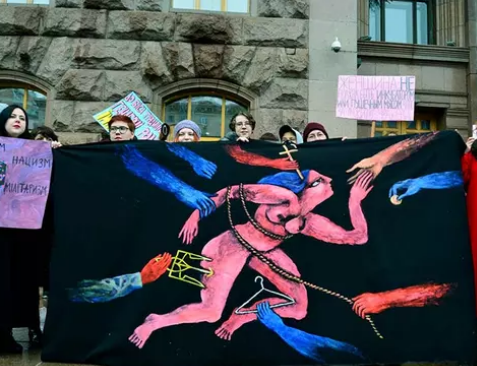  Soutien à nos soeurs ukrainiennes.                Signer le Manifeste féministe : le droit de résister