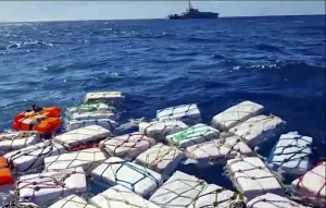 ballots de cocaïne dans la mer